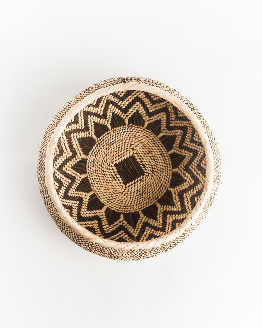 12" Tonga Fruit Basket